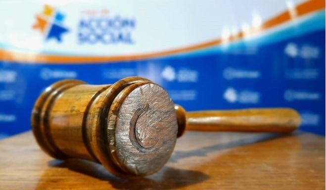 La Municipalidad de Chimbas, en conjunto con la Caja de Acción Social, informa a la comunidad que se llevará a cabo un remate oficial de vehículos pertenecientes al parque automotor municipal.