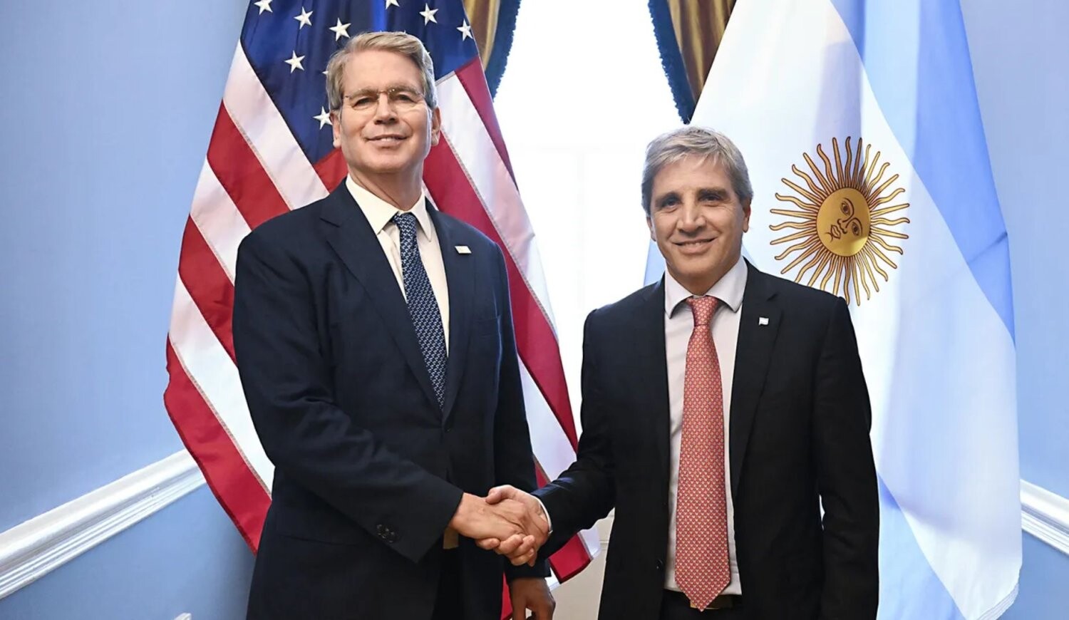 Economía: Estados Unidos compró pesos y selló un swap de USD 20.000 con Argentina