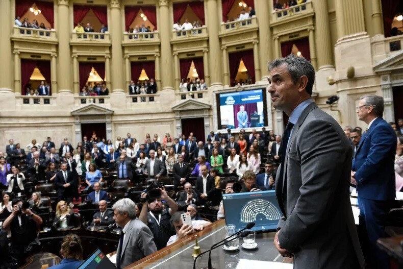 Ingresó a Diputados el proyecto de Ficha Limpia enviado por el Gobierno