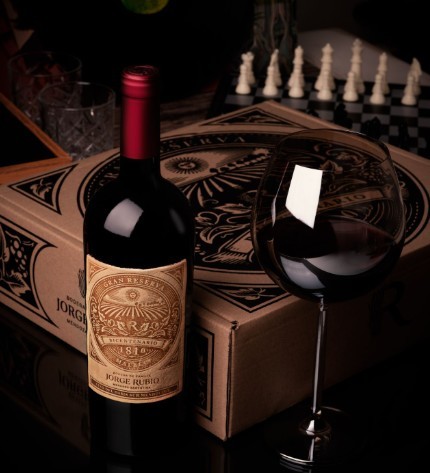 002 2.jpg Reserva Bicentenario: “Un vino que celebra la historia”