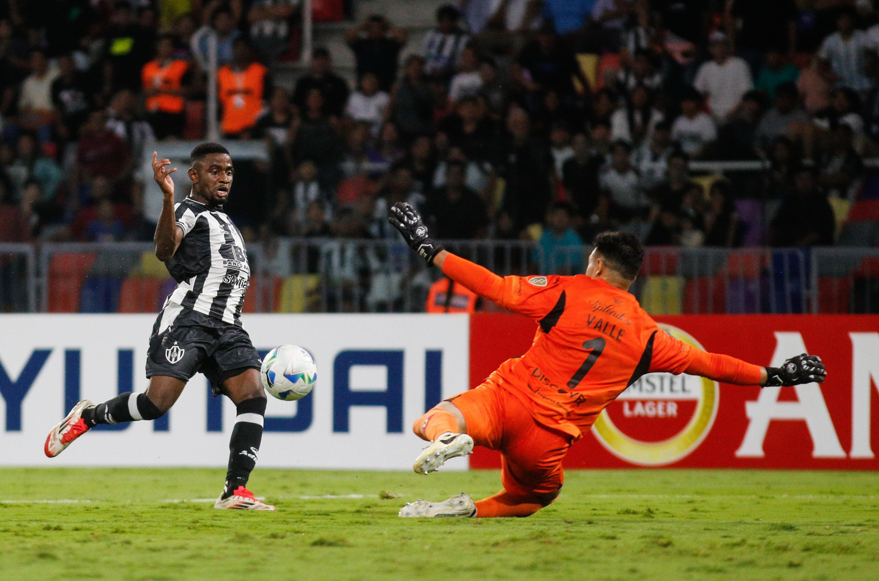 Central Córdoba debutó en la CONMEBOL Libertadores con un empate ante Liga de Quito