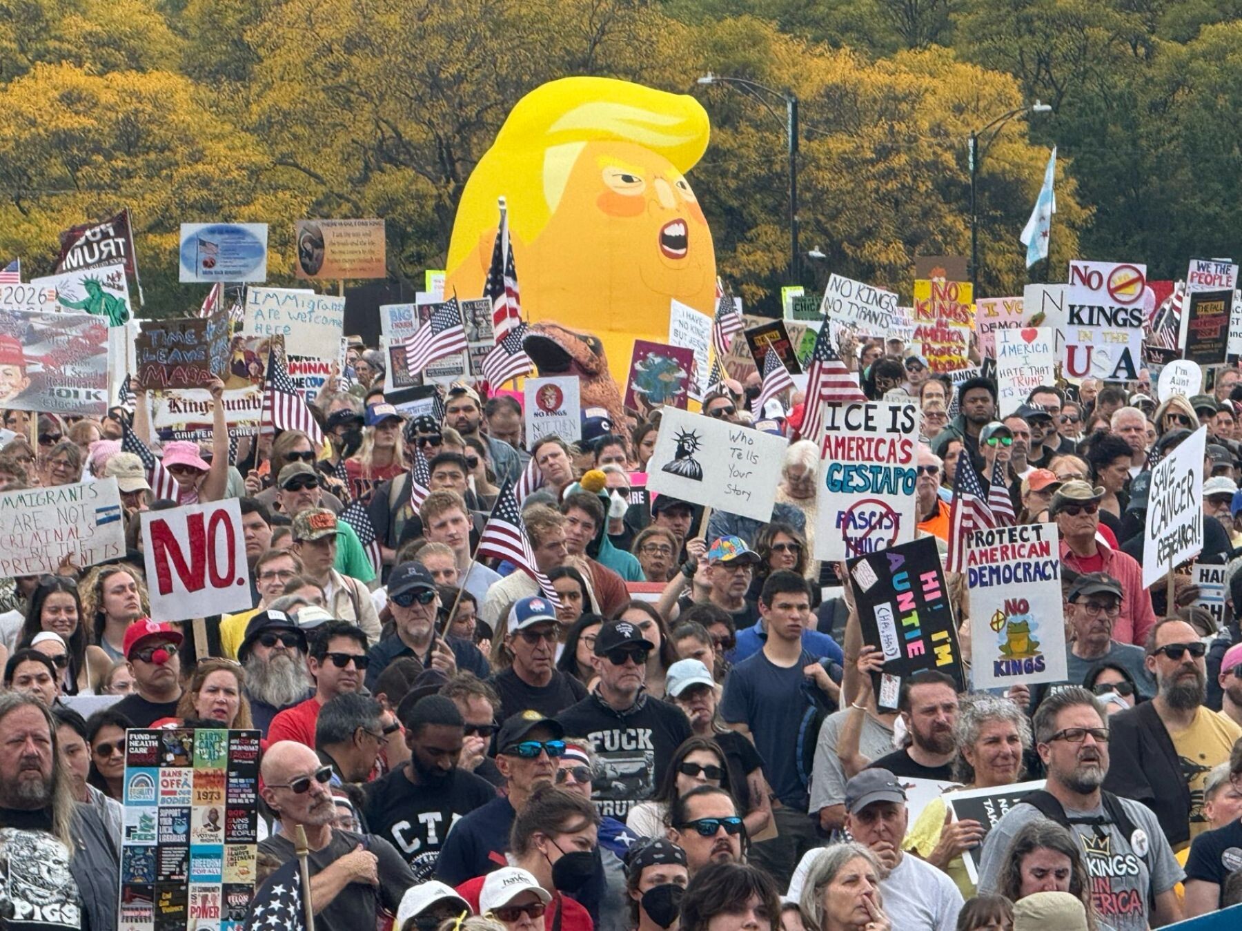 0068f0e5df09a9a_750x500.jpg “No Kings”: miles marchan en EE.UU. contra políticas autoritarias de Trump