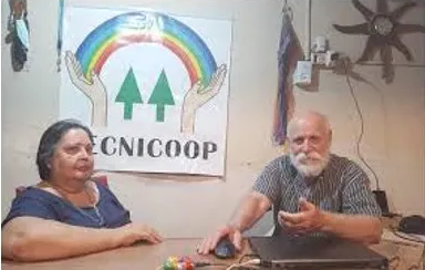 Docentes cooperativos reflexionan sobre una reingeniería pedagógica para salir del modelo educativo atrofiado