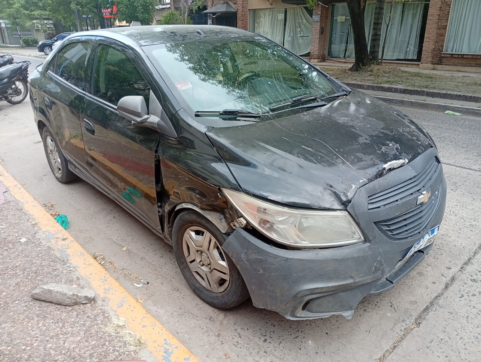 Detuvieron al sujeto que chocó con su auto a varios vehículos y se dio a la fuga