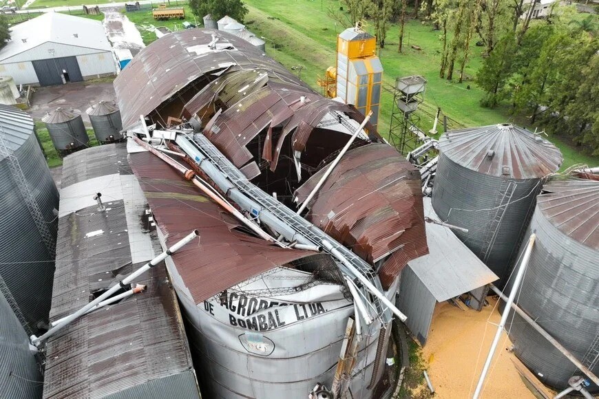 Tornado en Bombal departamento Constitución
