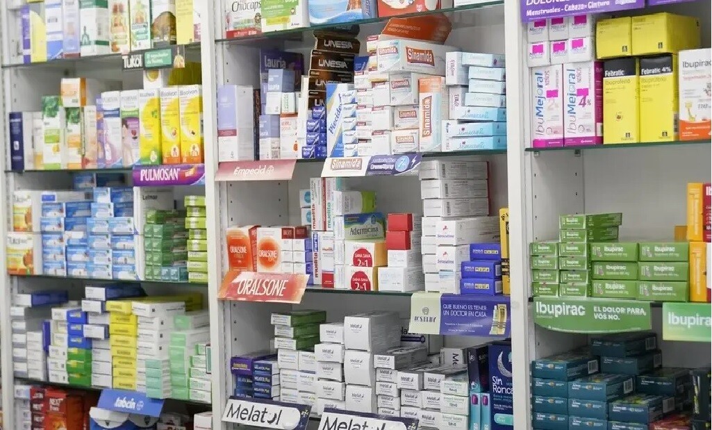 04.jpg Los medicamentos de venta libre podrán ser exhibidos en las góndolas de las farmacias