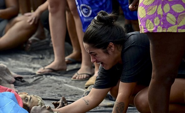 «Degollaron a mi hijo», el drama de la masacre de Río de Janeiro