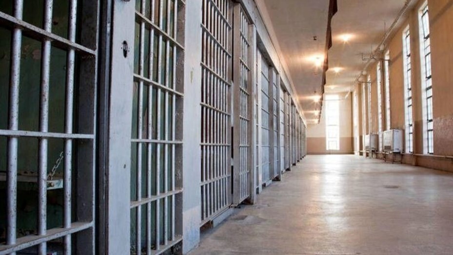 Córdoba: cambió de género en la cárcel, violó y embarazó a otra interna