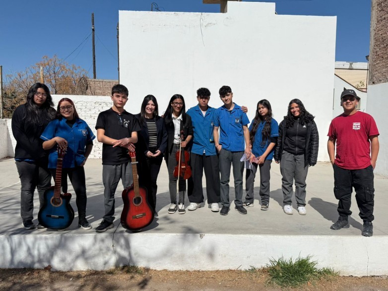 Los jóvenes ya tienen un espacio para aprender música y danzas