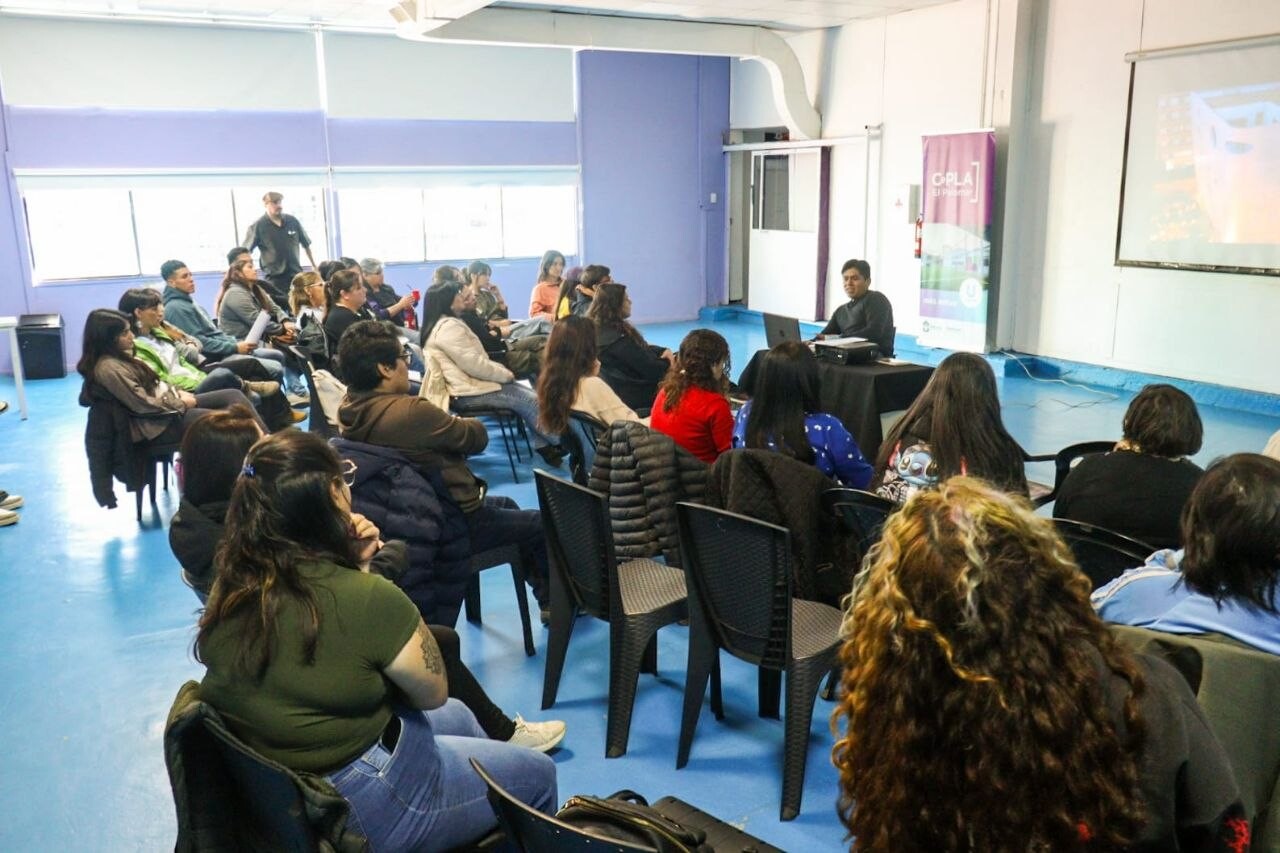 EL MUNICIPIO LLEVÓ ADELANTE UNA JORNADA DE PREVENCIÓN DE SUICIDIO PARA LOS TRABAJADORES DE DIFERENTES ÁREAS