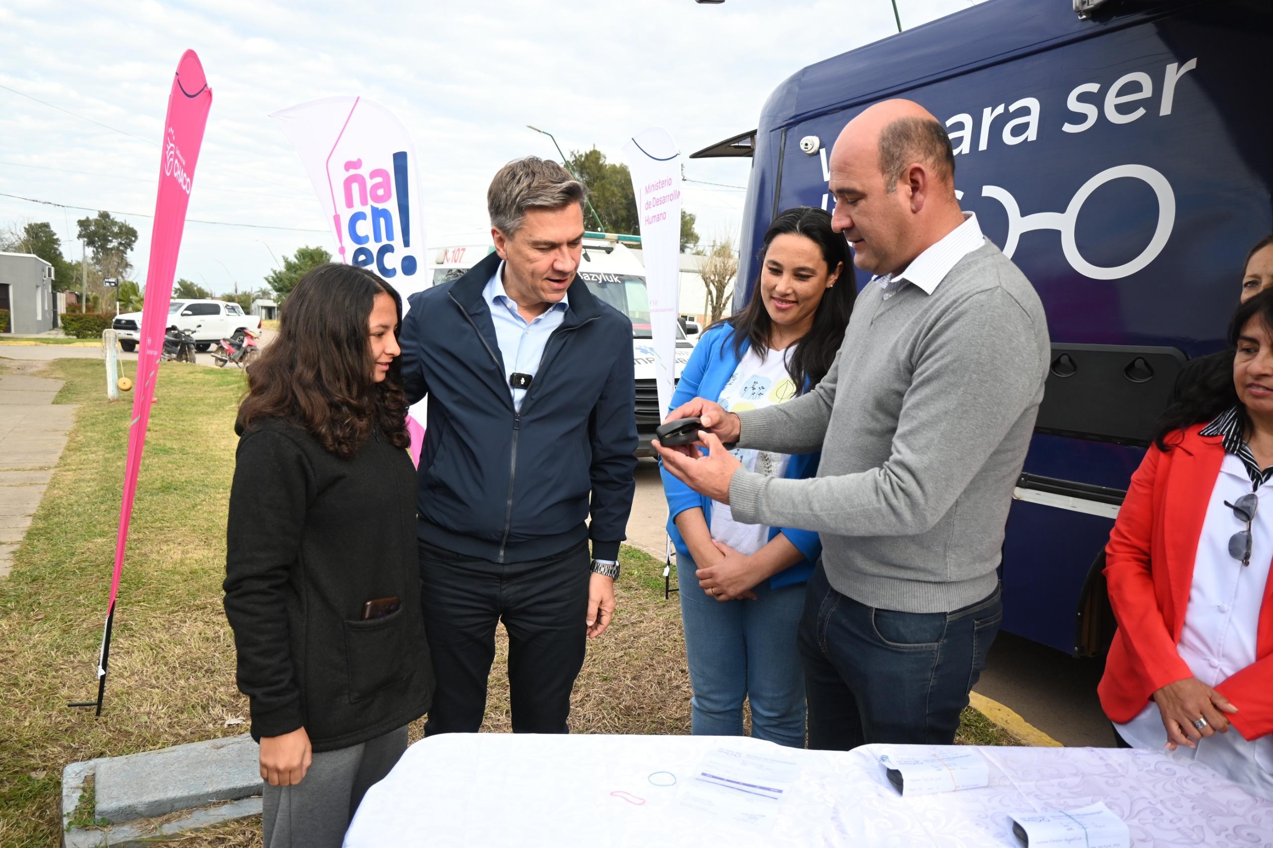BASAIL: EL GOBERNADOR ZDERO ACOMPAÑÓ EL OPERATIVO INTEGRAL “VER PARA SER LIBRES”