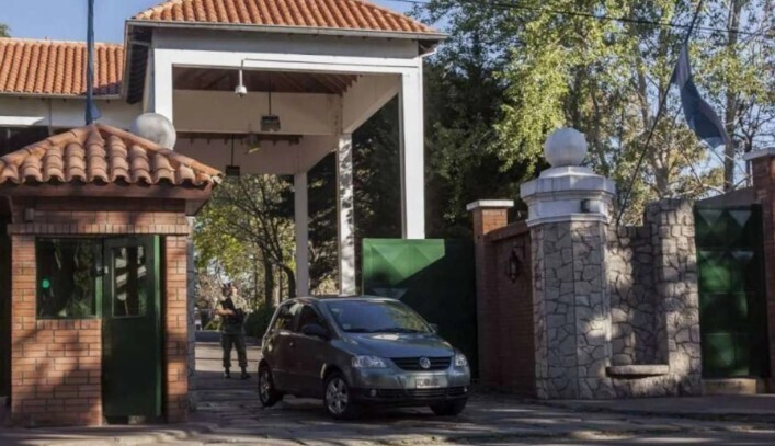 Encontraron muerto a un soldado en la Quinta de Olivos: se inició una investigación de los hechos