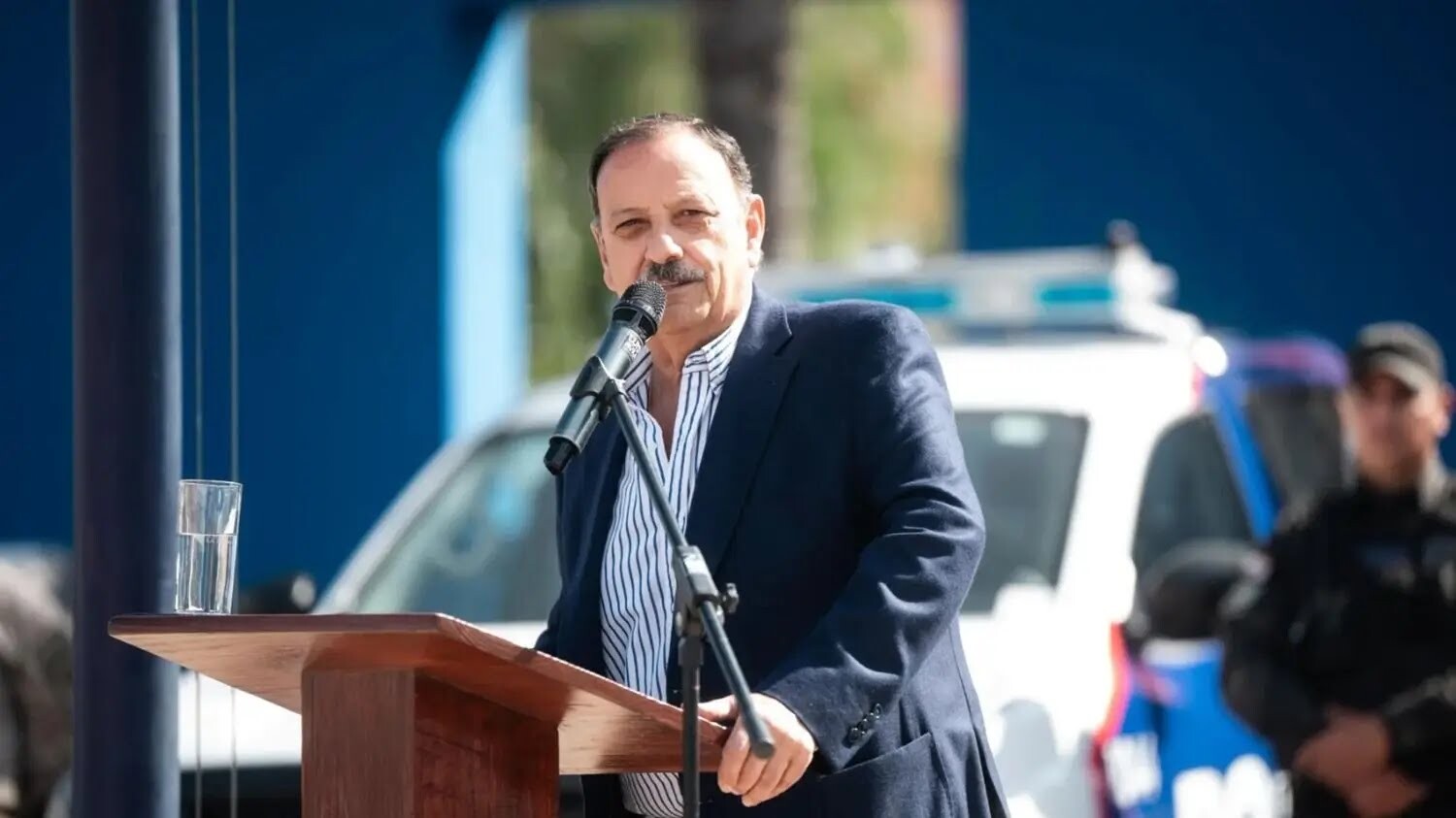 El gobernador de La Rioja lanzó la campaña de vacunación antigripal y advirtió sobre la crítica situación financiera de la provincia y el impacto de las políticas del presidente Javier Milei