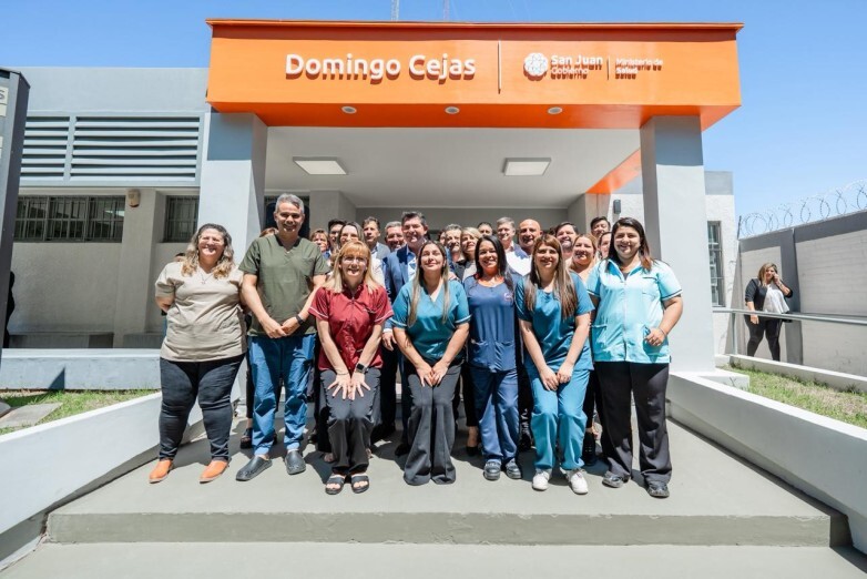 1000359368.jpg Orrego encabezó la inauguración de la ampliación y refacción del Centro de Salud de Las Casuarinas