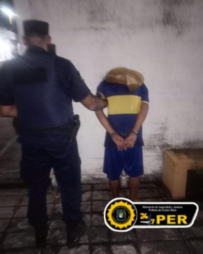 Un hombre fue detenido tras provocar disturbios en una vivienda de Federación