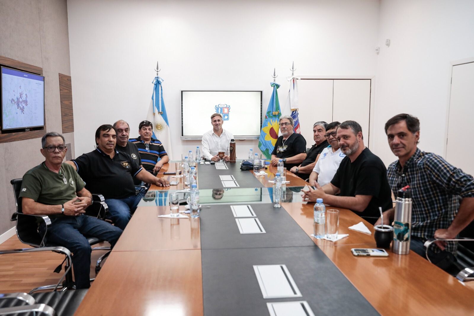 *Achával compartió un encuentro con veteranos de Malvinas de cara al 2 de abril*
