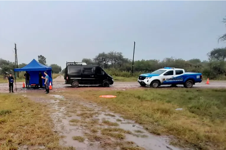 Hallaron a pescador perdido en zona rural de Federal: caminó por el monte en noche lluviosa