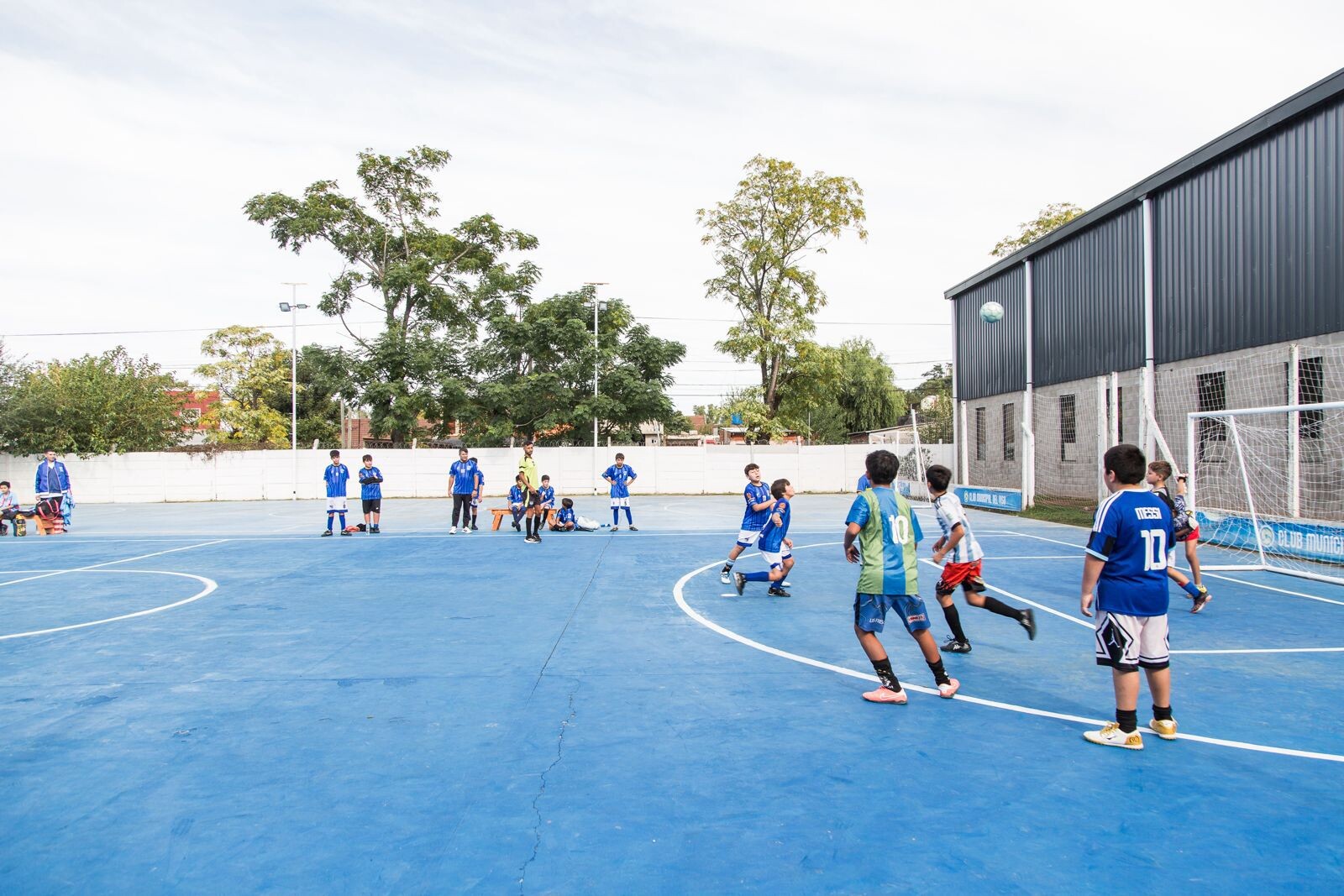 *Achával acompañó a la comunidad en las actividades del Club Municipal Del Viso*