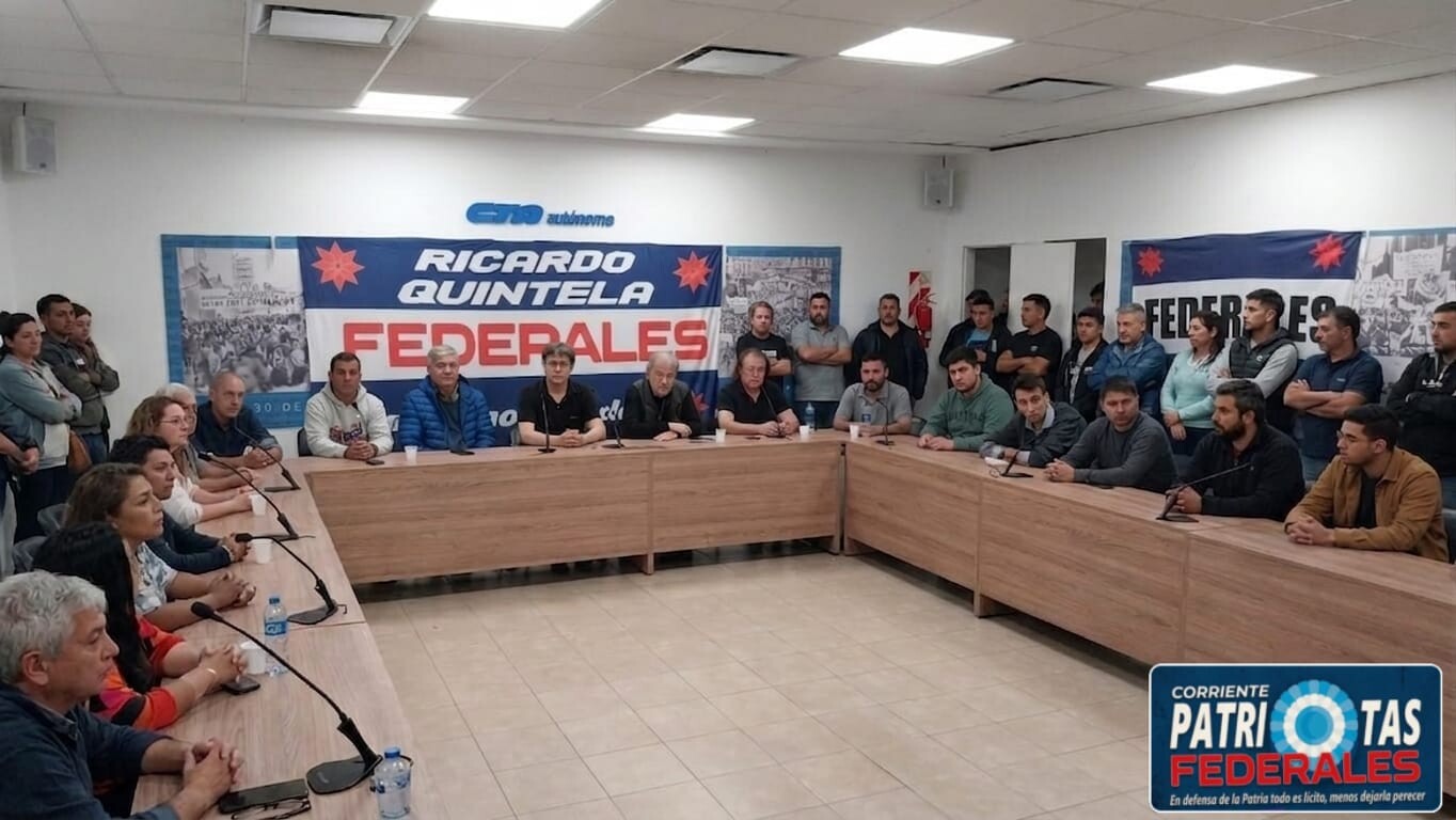 1000382309.jpg Ricardo Quintela consolida su armado nacional: Fuerte plenario de Patriotas Federales en la Ciudad de Buenos Aires