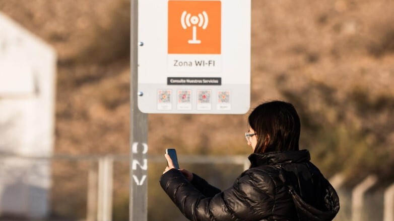 1000383945.jpg Innova consolida la conectividad en departamentos alejados con fibra óptica y WiFi público