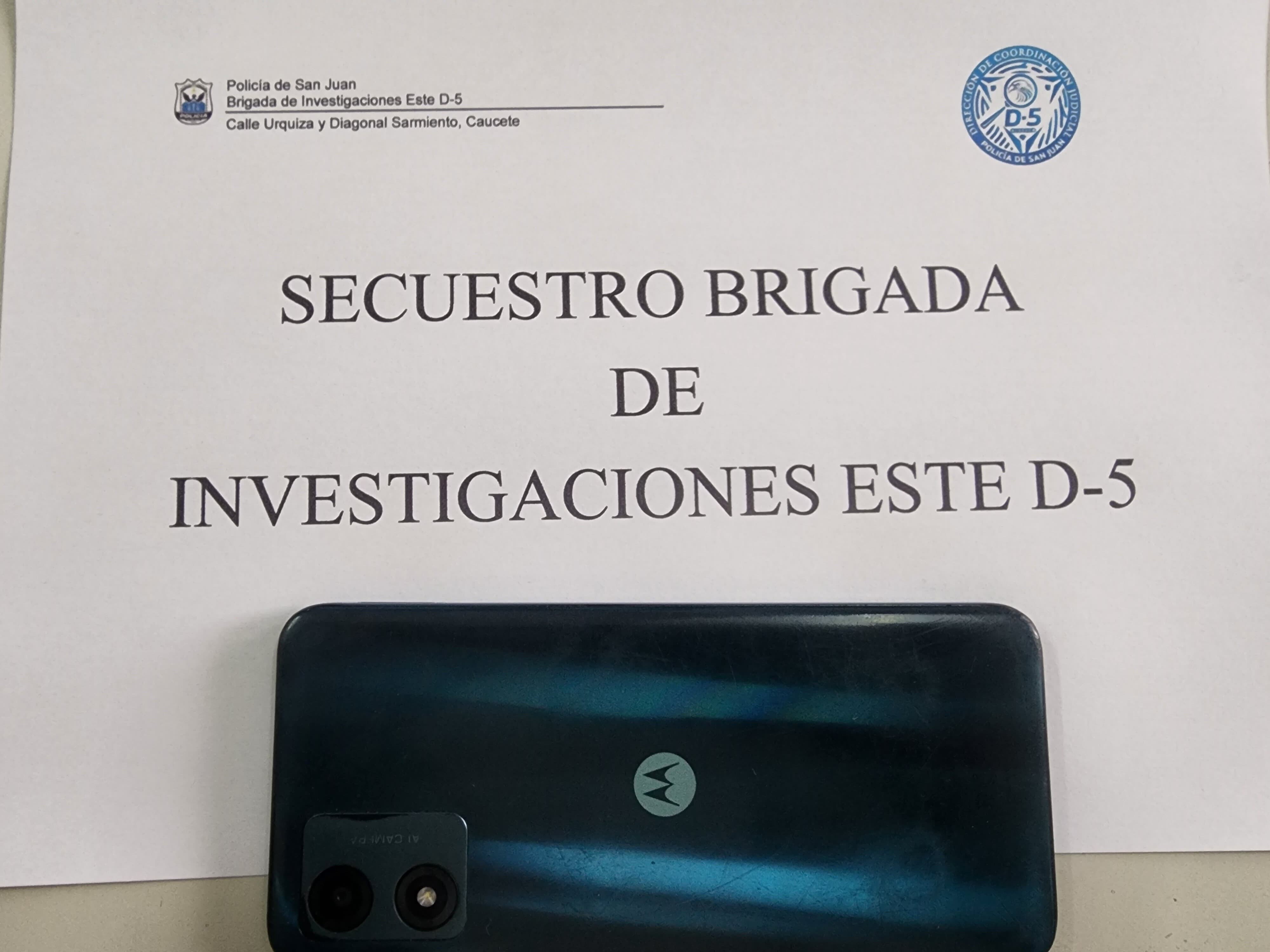 1000422605.jpg Caucete; Recuperan teléfono y televisor robados.