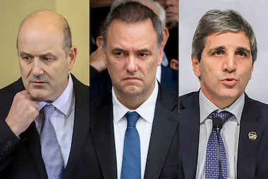 Denuncia penal contra Adorni, Caputo y Sturzenegger por Vialidad Nacional