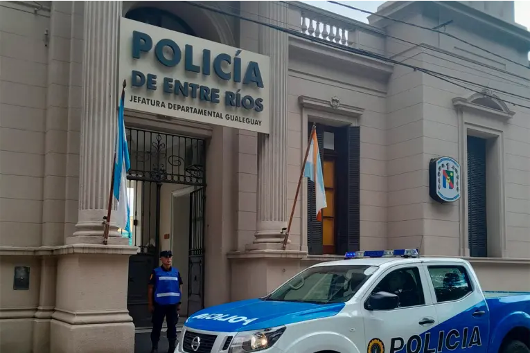 Un niño de dos años ingirió lavandina en Gualeguay y dos policías lograron salvarle la vida