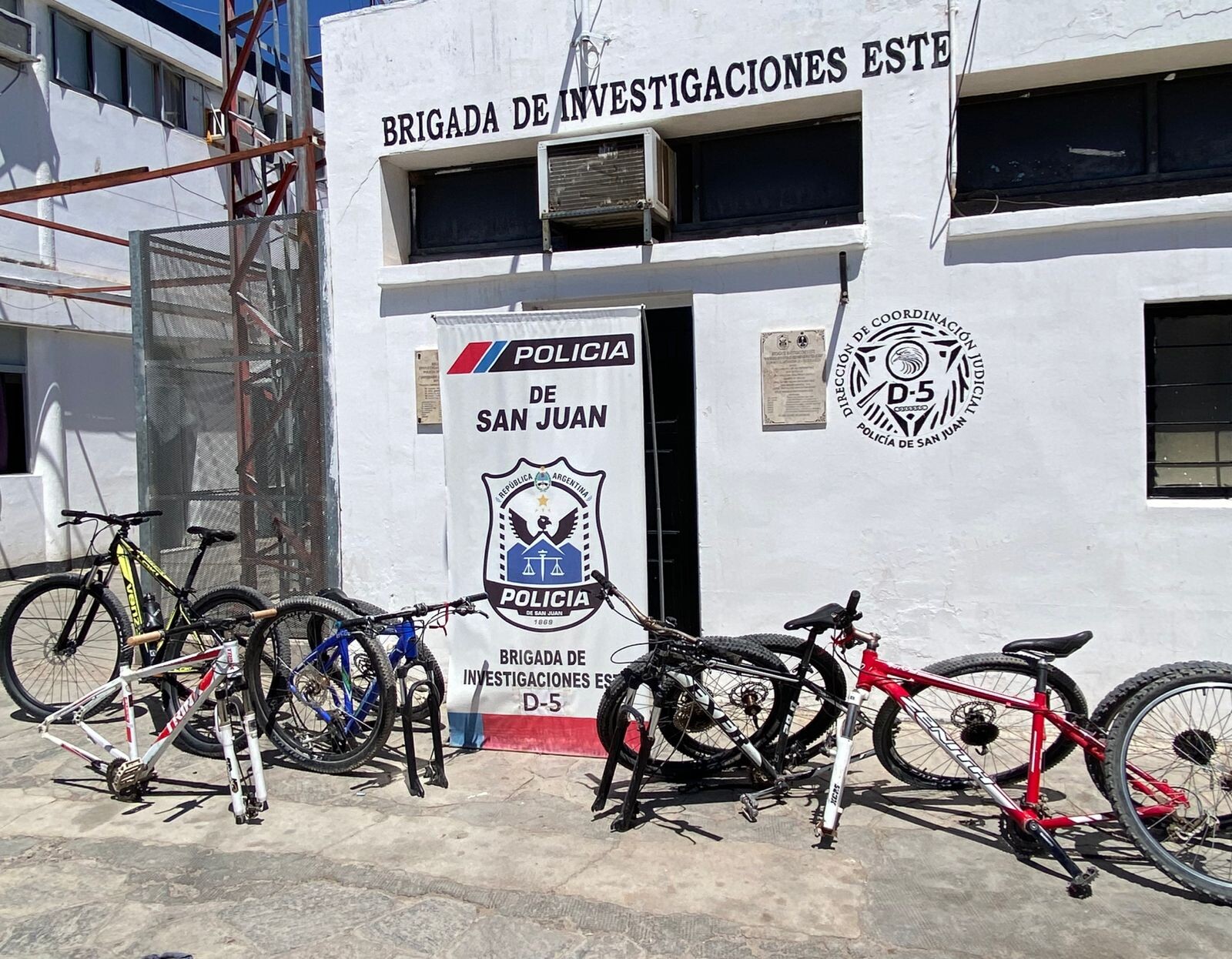 1000491136.jpg Ultimo Momento; Desarticulan red de robos de bicicletas en Caucete