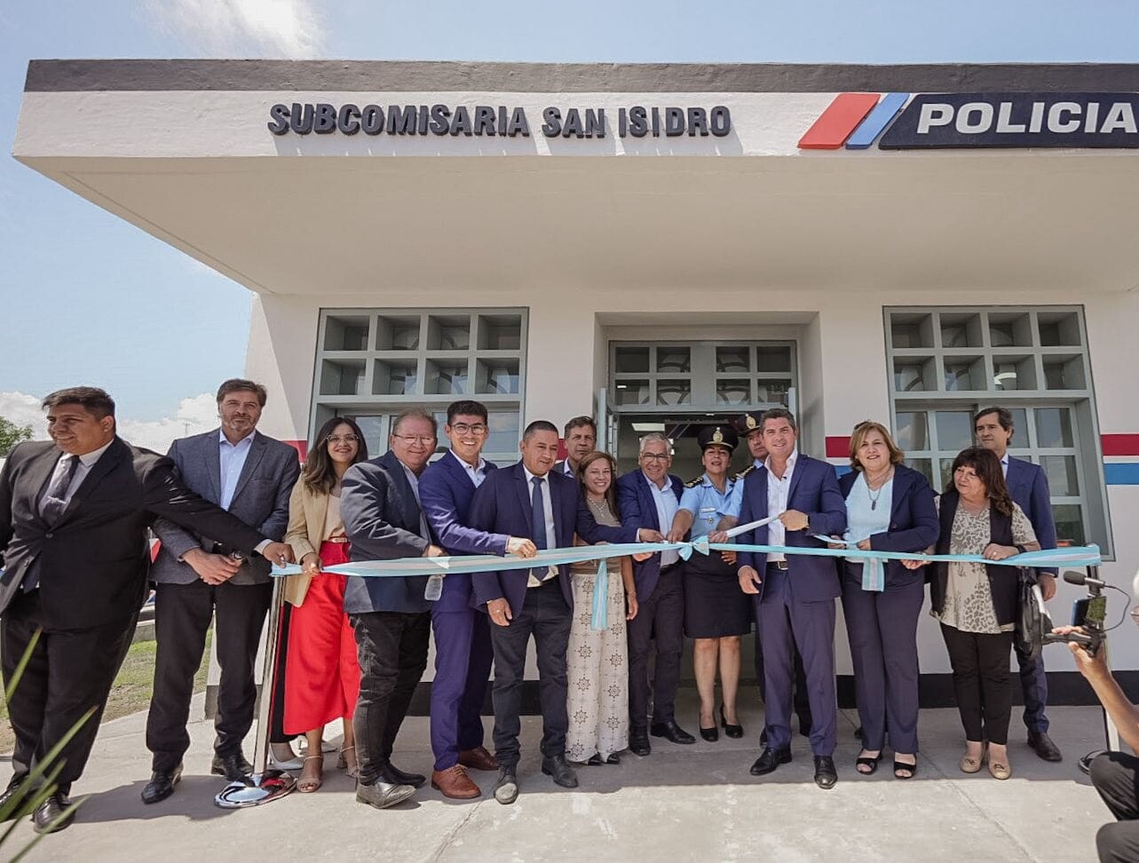 1000500640.jpg Orrego inauguró una nueva subcomisaría en Villa San Isidro, San Martín