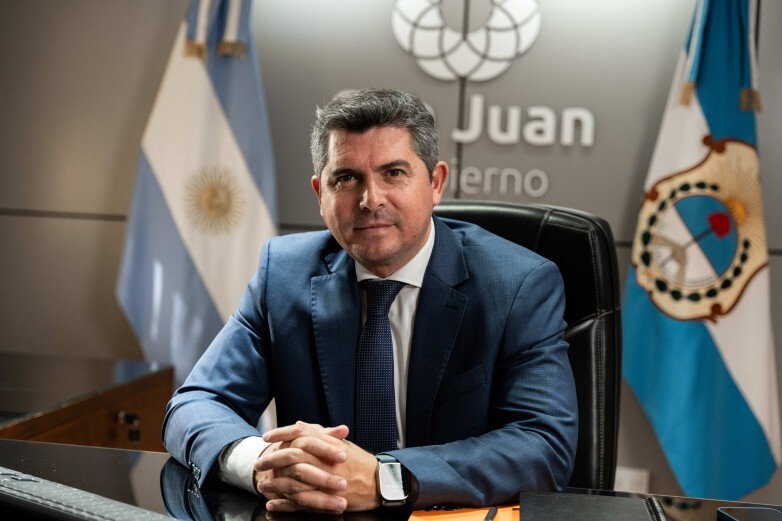 1000510714.jpg Ultimo Momento; Orrego lanzó un plan de .000 millones para financiar la cosecha y elaboración de sectores agroindustriales.