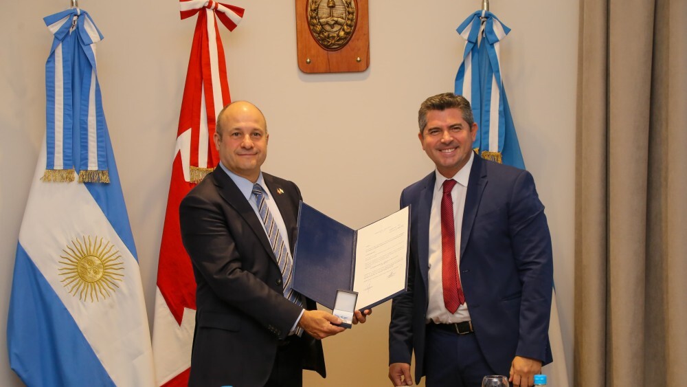 1000540384.jpg “Amo San Juan”, la frase del embajador canadiense para expresar su cariño por la provincia