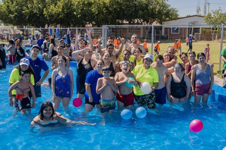 1000562088.jpg Las Colonias de Verano son una oportunidad laboral