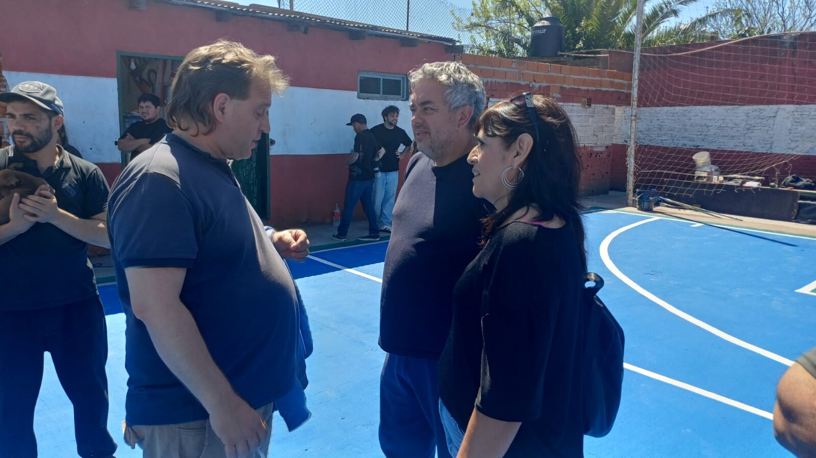 1000597798.jpg