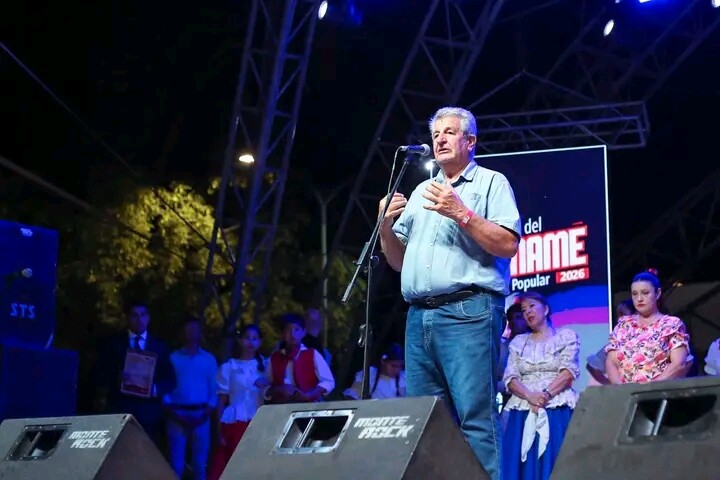 EL INTENDENTE CEMBORAIN DIÓ INICIO AL VIGÉSIMO FESTIVAL DEL CHAMAMÉ Y LA CULTURA POPULAR.