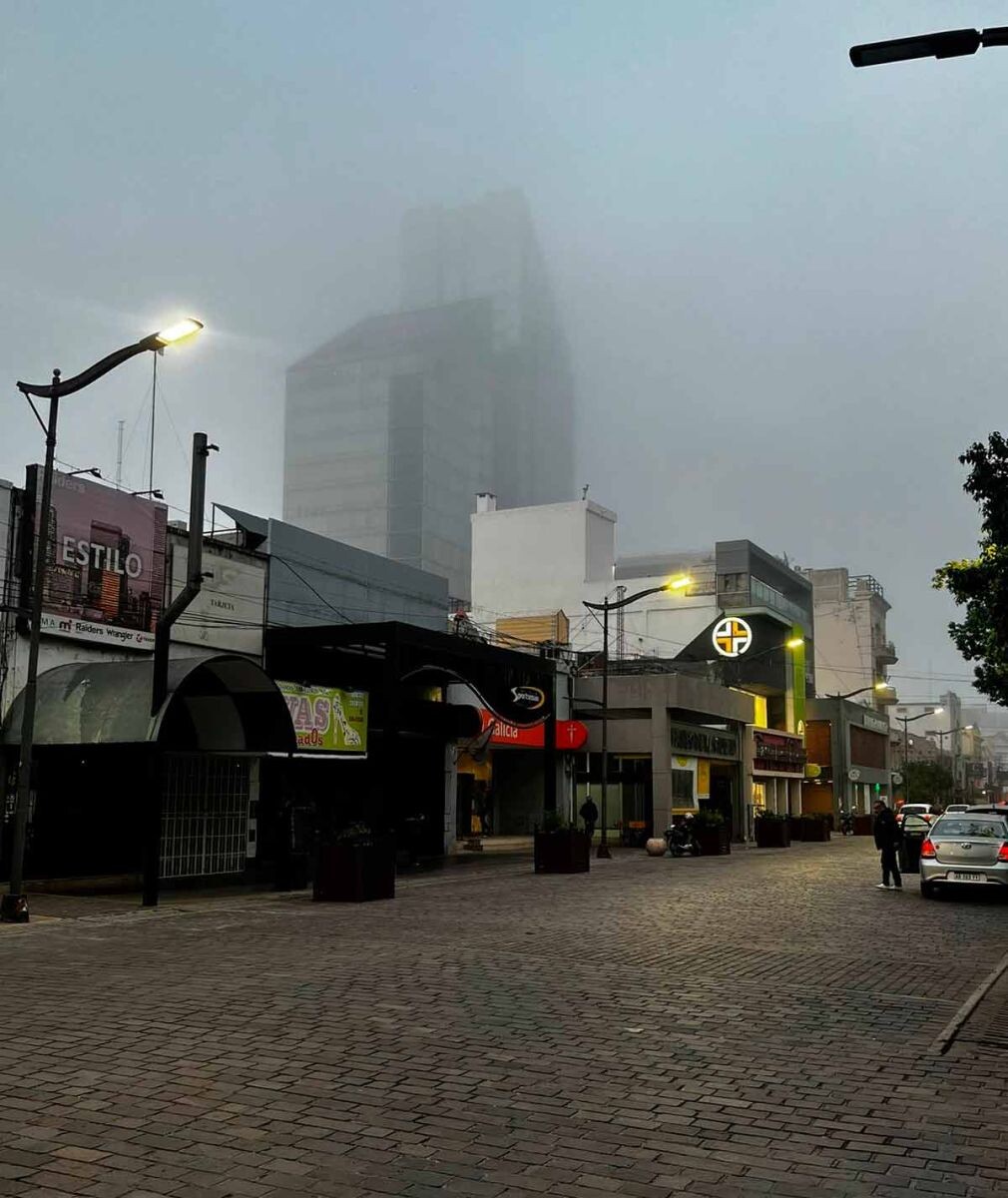 1001842979.jpg MARTES CON NEBLINA Y TIEMPO AGRADABLE EN SANTIAGO DEL ESTERO: MÁXIMA DE 28°C