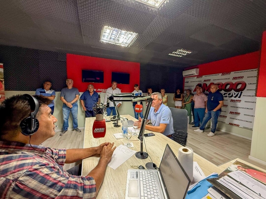 MUNICIPIO DE CHARATA: VIGILIA EN HONOR A NUESTROS HÉROES DE MALVINAS.