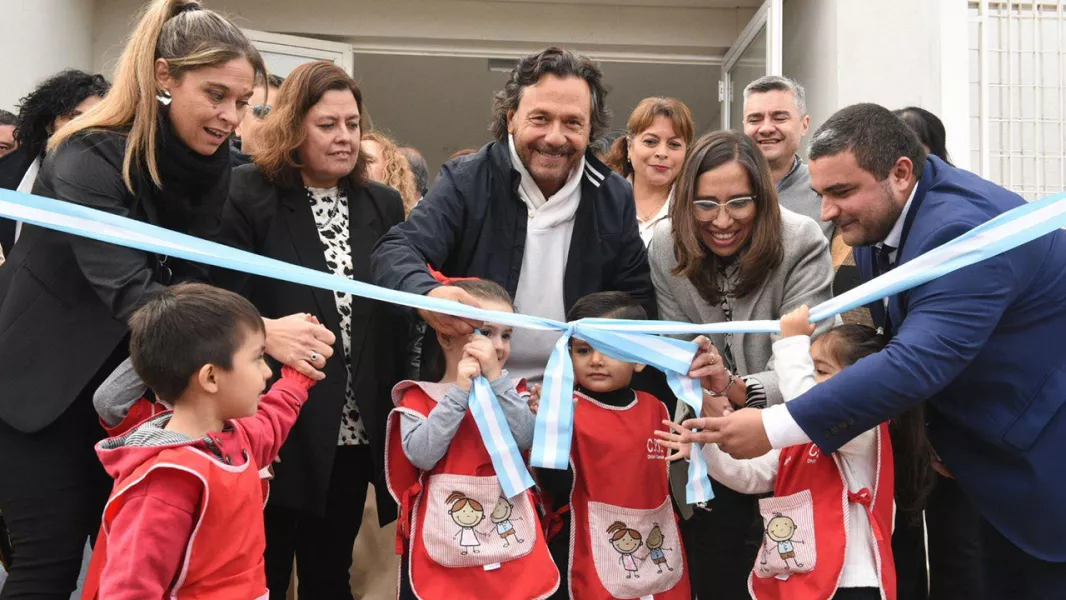 100888-saenz-inauguro-en-metan-un-renovado-centro-de-primera-infancia-que-duplica-la-atencion-y-beneficia-a-120-ninios.webp Sáenz inauguró en Metán un renovado Centro de Primera Infancia que duplica la atención y beneficia a 120 niños