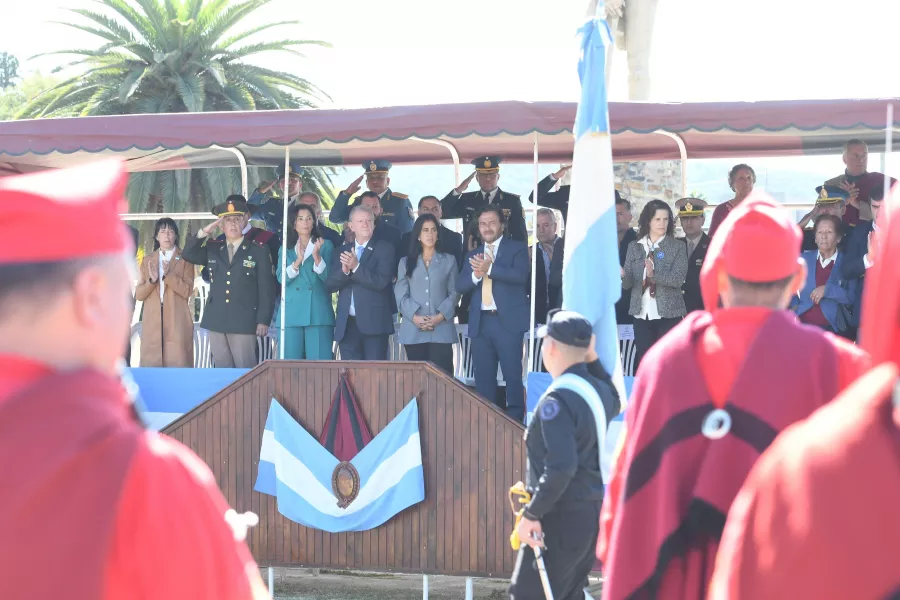 100907-el-gobernador-saenz-presidio-los-actos-de-homenaje-a-los-heroes-de-malvinas-20250403104021.webp