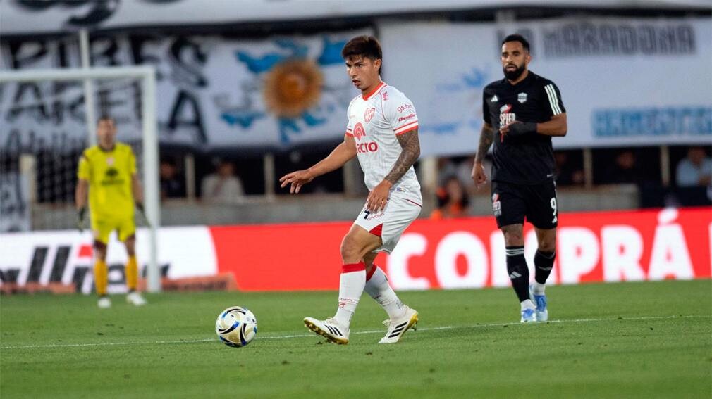 Riestra le ganó a Instituto por 1-0 y sigue liderando la zona B del Torneo Clausura 2025