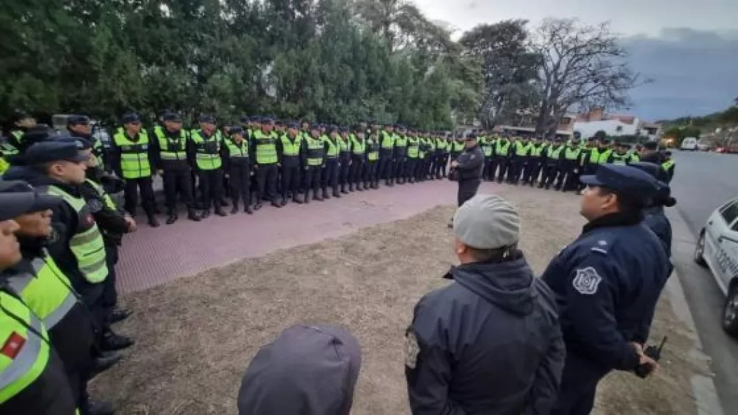 102229-operativo-de-seguridad-por-las-distintas-actividades-en-honor-al-general-guemes.webp Operativo de seguridad por las distintas actividades en honor al General Güemes