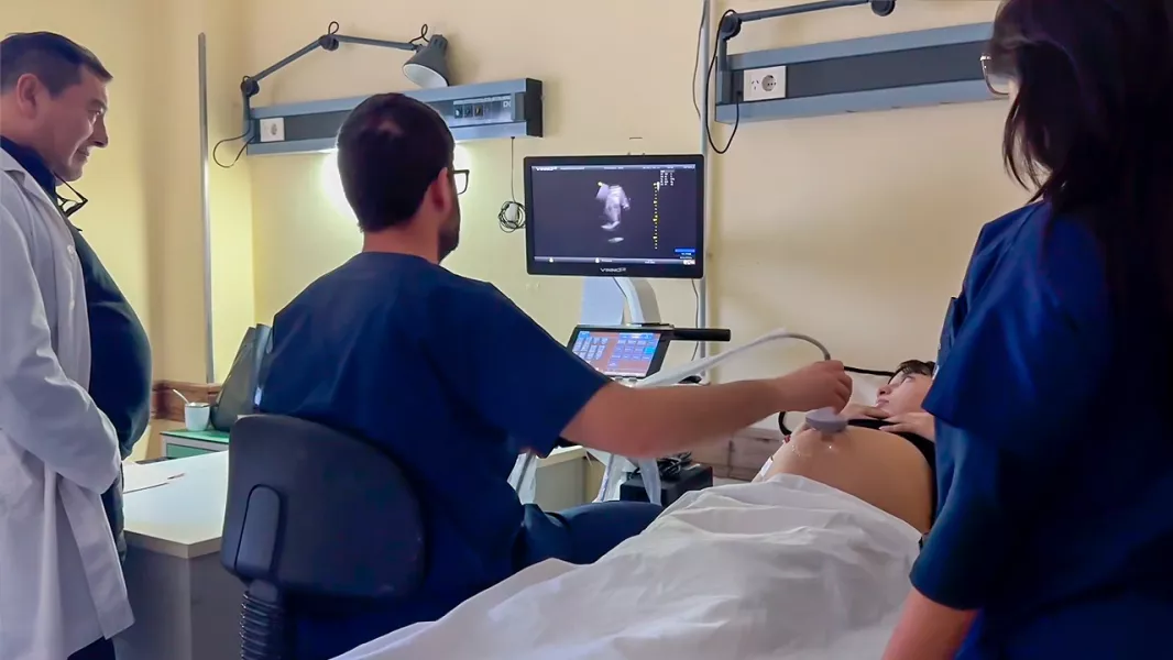 103060-profesionales-medicos-se-capacitaron-en-realizacion-de-ecografias-tocoginecologicas.webp Profesionales médicos se capacitaron en realización de ecografías tocoginecológicas