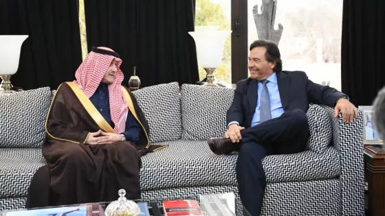 108911-el-gobernador-saenz-se-reunio-con-el-embajador-de-arabia-saudita-para-fortalecer-vinculos-y-avanzar-en-una-agenda-de-inversiones.webp