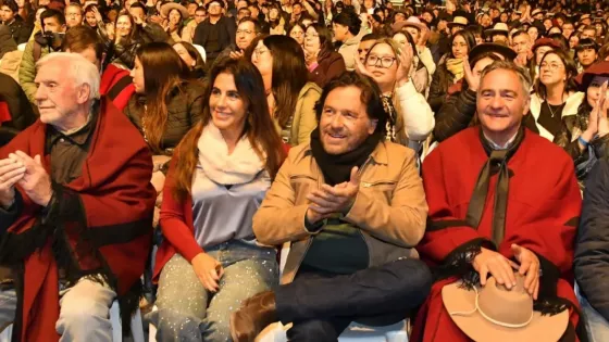 109537-saenz-compartio-con-miles-de-familias-el-tradicional-festival-de-la-doma-y-folclore-en-san-lorenzo.webp 109537-saenz-compartio-con-miles-de-familias-el-tradicional-festival-de-la-doma-y-folclore-en-san-lorenzo.webp