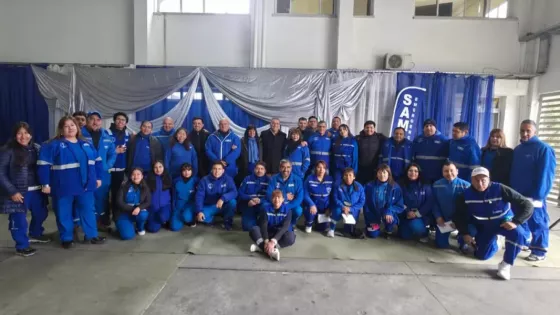 109550-el-samec-celebro-su-39-aniversario-y-el-gobierno-anuncio-la-incorporacion-de-nuevas-ambulancias-de-alta-complejidad.webp 109550-el-samec-celebro-su-39-aniversario-y-el-gobierno-anuncio-la-incorporacion-de-nuevas-ambulancias-de-alta-complejidad.webp