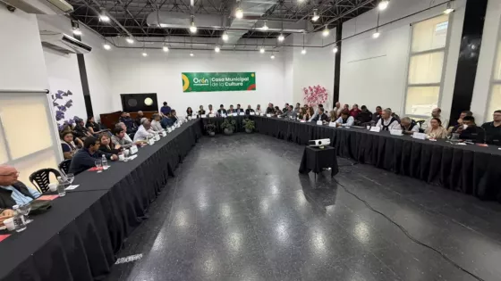 109730-el-comite-de-emergencia-climatica-se-reunio-en-oran-con-representantes-de-los-departamentos-de-san-martin-y-rivadavia.webp