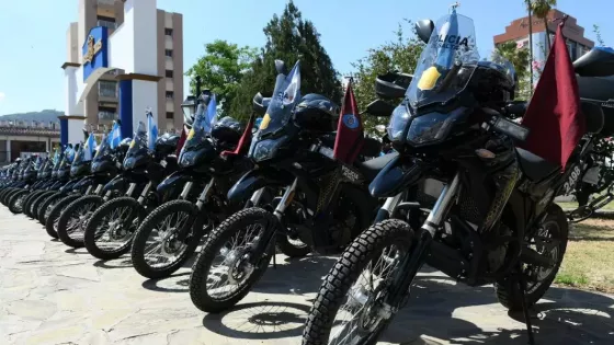 109837-saenz-presidira-el-acto-de-designacion-de-300-nuevos-agentes-y-entregara-mas-de-150-vehiculos-a-la-policia.webp 109837-saenz-presidira-el-acto-de-designacion-de-300-nuevos-agentes-y-entregara-mas-de-150-vehiculos-a-la-policia.webp