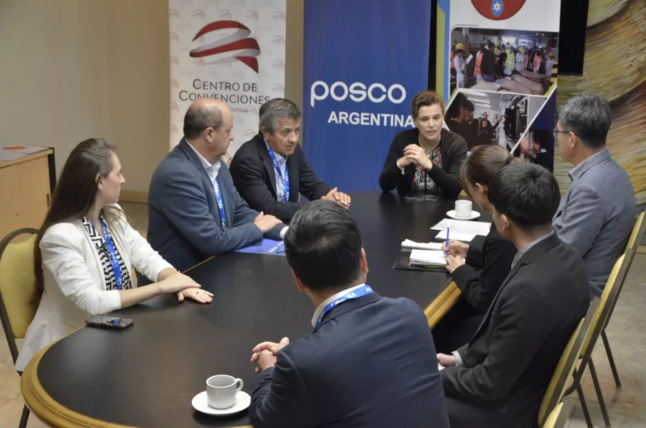 109909-educacion-y-posco-argentina-firmaron-un-convenio-de-cooperacion-para-practicas-profesionalizantes-en-escuelas-tecnicas.webp
