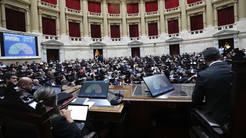 1.jpg Super RIGI, Etiquetado, «Lobby» y Ludopatía: los proyectos con los que LLA quiere mantener activo el Congreso