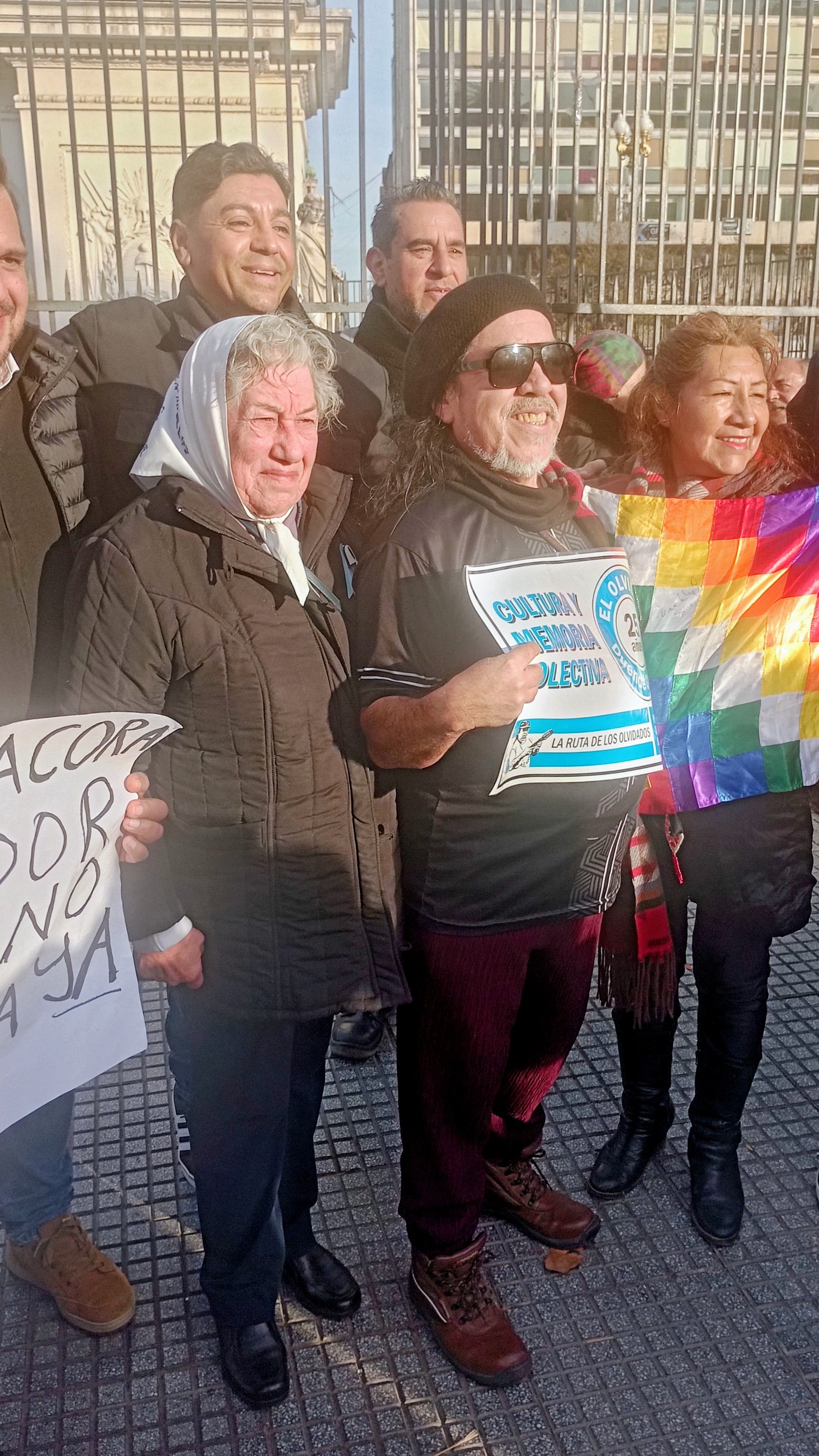 10f71873-043b-4147-8ae2-3aef00c99dff-9fe18e3e-f52d-4031-9c41-6d9d3a0087f7~2.jpg 10f71873-043b-4147-8ae2-3aef00c99dff-9fe18e3e-f52d-4031-9c41-6d9d3a0087f7~2.jpg