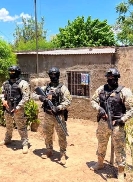 El Colorado: Apresaron a dos dealers y anularon dos centros de distribución de drogas